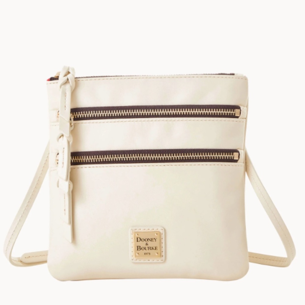 Dooney & Bourke Bag